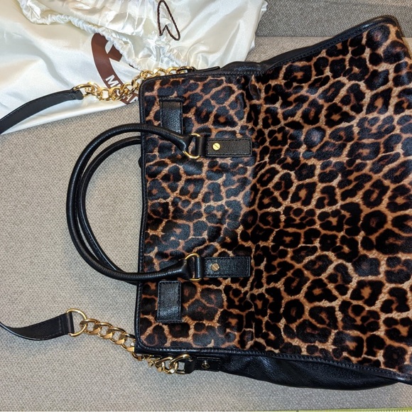 Stunning MK animal print bag! - Picture 1 of 8